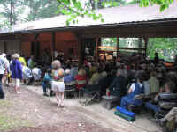 shelter_front212.jpg (249968 bytes)