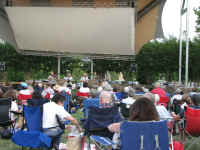 picnic2178.jpg (143225 bytes)