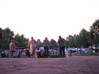 ramblers_back2222.jpg (113384 bytes)