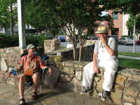 tommy_joe2147.jpg (170966 bytes)